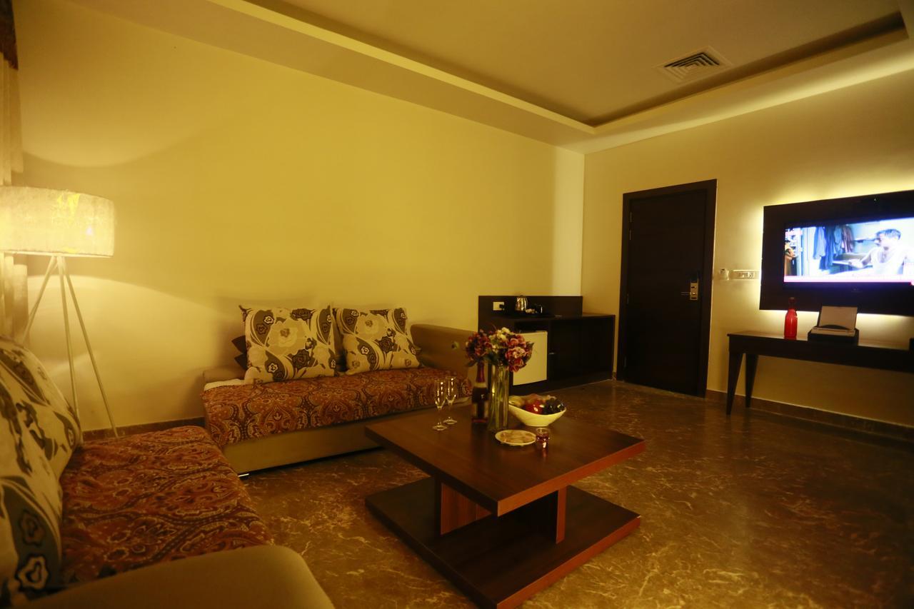 Hotel Alleviate Agra  Ngoại thất bức ảnh