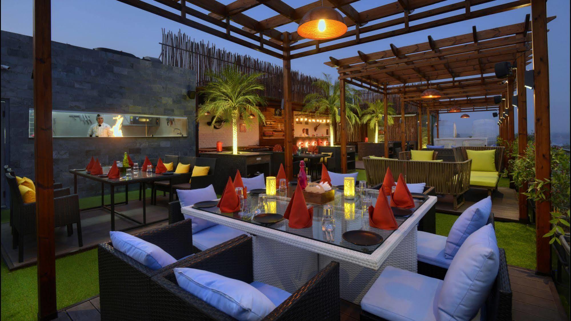 Hotel Alleviate Agra  Ngoại thất bức ảnh