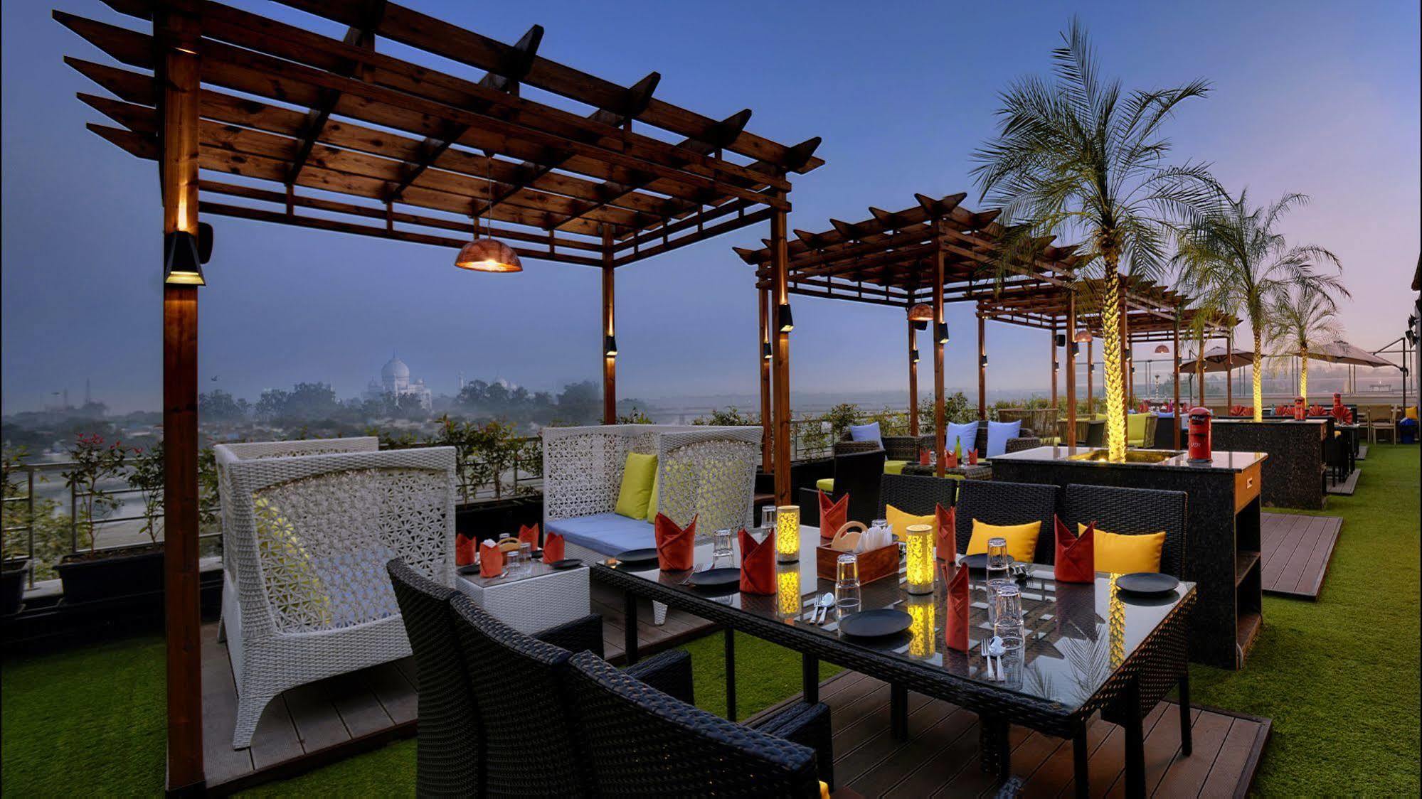 Hotel Alleviate Agra  Ngoại thất bức ảnh
