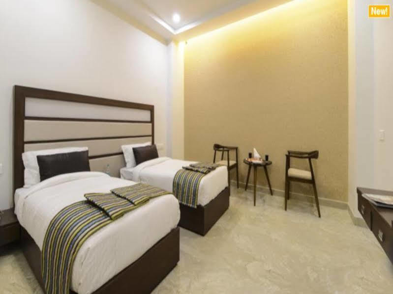 Hotel Alleviate Agra  Ngoại thất bức ảnh